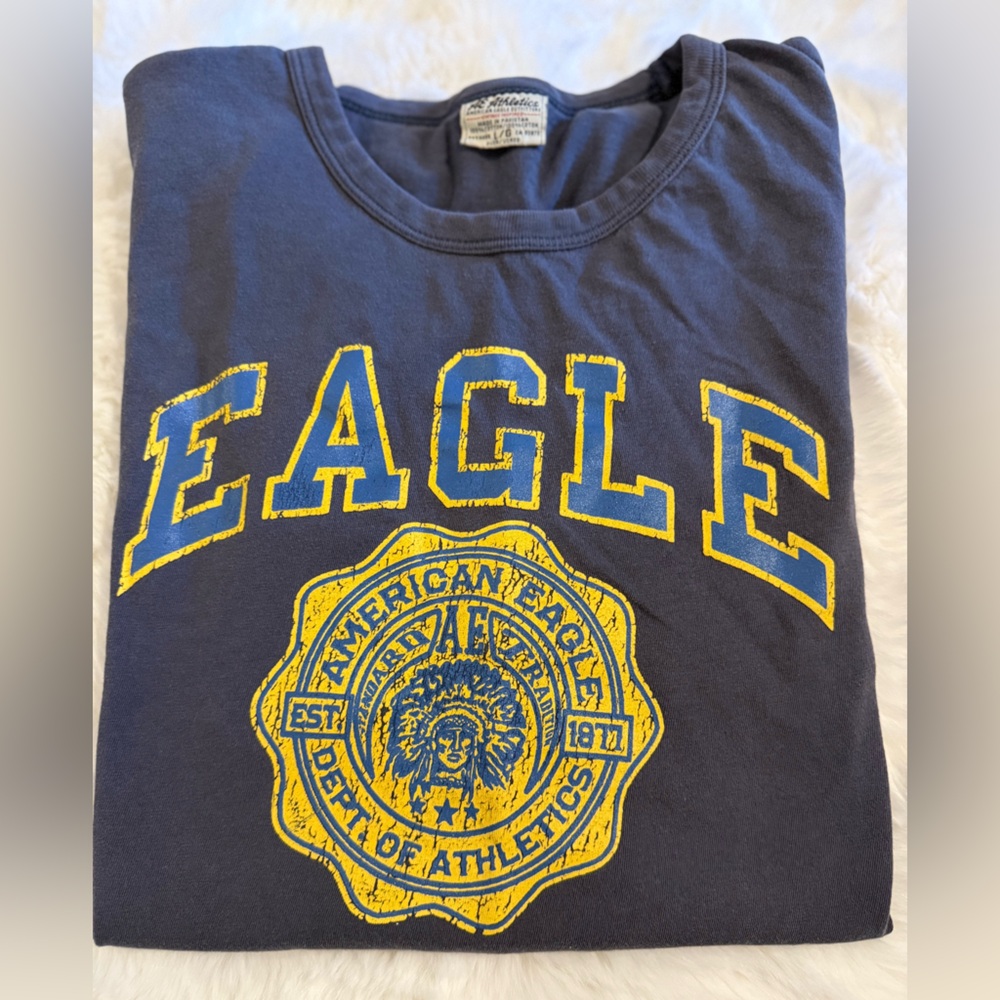 American Eagle Outfitters Navy Eagle Crest Graphic Tee Size L